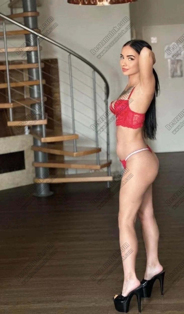 Lejla - +36 70 428 8170 - feloras szexpartner foto