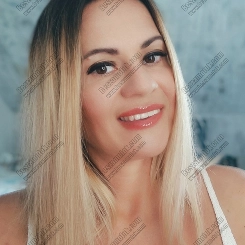 Lèna félórás szexpartner 30 perces szex profilkép